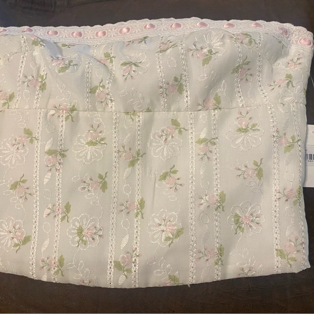 Altar’d State Floral Tube Top